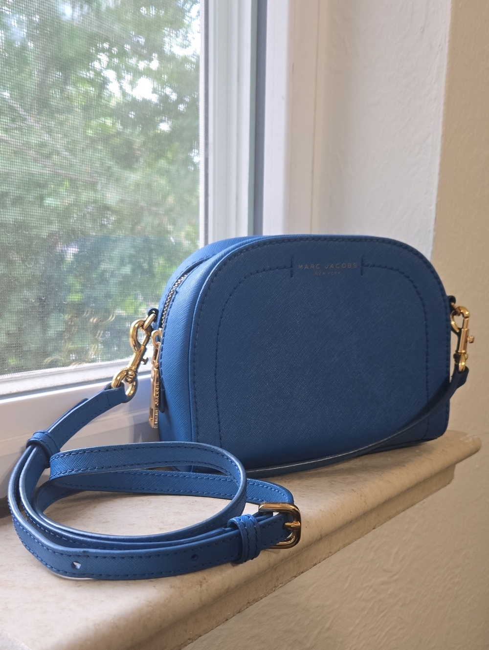 Marc Jacobs Blue Crossbody Bag | Size: Os | Gold Hardware | Excellent Condition